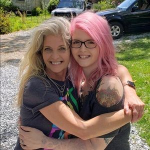 Meet your Posher, Shelley